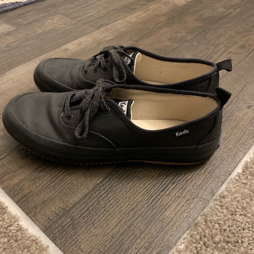 Keds Womens waterproof shoes - Picture 2 of 4